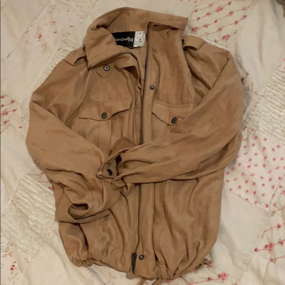 Lightweight blazer